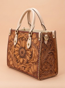 Sac fourre-tout d'été pour femme en cuir véritable brodé tournesol, style bohème, écologique, avec fermeture éclair, décontracté, pour voyage, à porter à l'épaule - Product Image 2