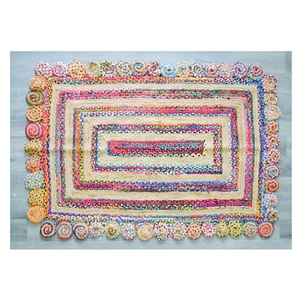 Mantel individual de alfombra Chindi trenzada brillante y audaz con borde de retales en espiral Centro de Yute natural Decoración llamativa Bohemia - Product Image 1