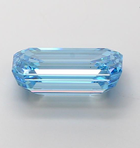 Diamante Cultivado en Laboratorio con Certificación IGI, Corte Esmeralda de 4.01 CT, Color Azul Intenso, Claridad VS2, CVD LG 739510883 ROYAL GEMS para Joyería - Product Image 2