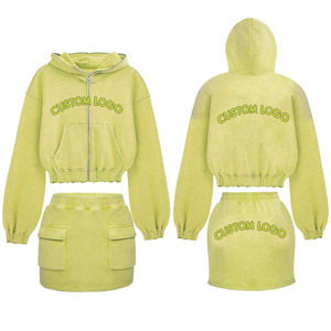 Ensemble 2 pièces pour femme : Crop top à capuche et jupe avec broderie logo personnalisée, en molleton, décontracté, printemps-été, manches longues, coupe ample - Product Image 3
