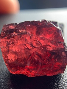 Lot de grenats rhodolites naturels bruts, 25 carats, cristaux de pierres précieuses rouges non traitées, qualité de taille et de découpe, colis - Product Image 5