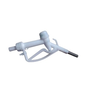 Boquilla manual de urea de alta resistencia y calidad de exportación para dispensación de líquido de escape diésel (DEF) y para flotas, disponible a precio competitivo - Product Image 1