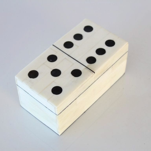 Blocs de dominos en résine faits à la main de haute qualité pour jeux de table - Product Image 4