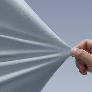 T-shirt de sport pour homme en Spandex/Polyester, soie de lait, respirant, à logo frontal, manches courtes, séchage rapide, idéal pour l'été – Vente directe usine OEM - Product Image 5