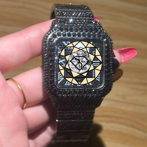 Reloj de Diamantes de Laboratorio Totalmente Negro, Reloj de Joyería Fina, Estilo Hip Hop Cuadrado, Resistente al Agua, con Diamantes - Product Image 1