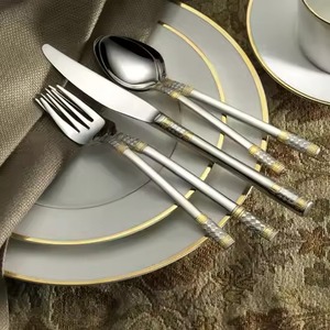 Ensemble de couverts en métal de luxe, cuillère, fourchette, couteau, ensemble de couverts élégants pour la maison, l'hôtel, le restaurant - Product Image 5