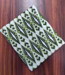 Tela de algodón ligera con estampado de bloques, tela de algodón suave de primera calidad para vestidos y proveedor mayorista de exportación, proveedor de pedidos al por mayor. - Product Image 2