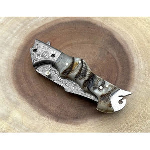 Cuchillo de Bolsillo Burraq Hecho a Mano con Acero de Damasco y Funda de Cuero, Opciones DIY y OEM para Regalo de Aniversario o Regalo para Padrinos de Boda - Product Image 6