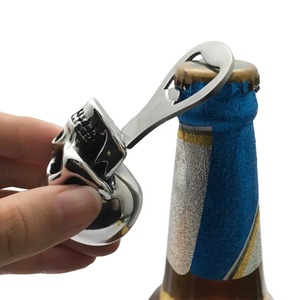 Abridor de botellas metálico estilo Halloween, herramienta de bar espeluznante para el hogar, cocina, cafetería, fiestas y regalos, hecho a mano en India. - Product Image 4