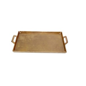 Bandeja de Servicio de Latón Auténtico con Acabado Fino para Hoteles, Restaurantes, Cafeterías y Áreas de Servicio para Banquetes - Product Image 2