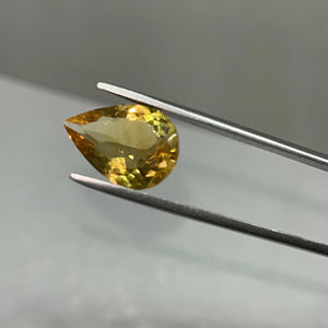 ซิทรินสีทองธรรมชาติ 6x4 มม. คุณภาพดีที่สุด รูปทรงลูกแพร์ พลอยเม็ดเดี่ยวสำหรับทำเครื่องประดับ - Product Image 1