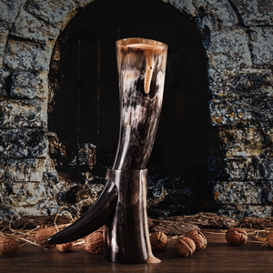 Auténtico Cuerno Vikingo para Beber con Estilo Animal, con Soporte de Cuero, Ecológico, Apto para Alimentos, Taza de Cuerno para Decoración del Hogar, de la India - Product Image 1