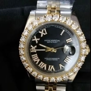 Montre de luxe en moissanite unisexe, élégante, étincelante, de haute qualité, avec cadran noir, chiffres romains jaunes, mécanique - Product Image 1