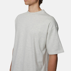 เสื้อยืดคอกลมแขนยาวทรงโอเวอร์ไซส์สำหรับผู้ชาย สีเทาล้วน ผ้าฝ้ายเจอร์ซีย์ ทรงลำลอง สีพื้น ผ้าถัก แห้งเร็ว ปรับแต่งได้ - Product Image 4