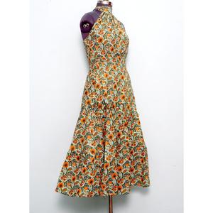 เดรสยาวลำลองพิมพ์ลายผ้าฝ้ายน่ารักแบบเปิดไหล่สำหรับใส่ไปชายหาดสำหรับผู้หญิง ลายดอกไม้ ฤดูร้อน ซักได้ เป็นมิตรกับสิ่งแวดล้อม สไตล์วินเทจ - Product Image 4