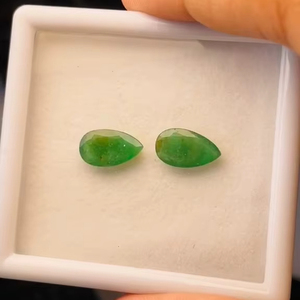Par de esmeraldas naturales de Zambia, corte pera, 6.15 quilates, piedra preciosa de buena calidad, buen brillo, color verde agradable, pulido perfecto para joyería. - Product Image 2