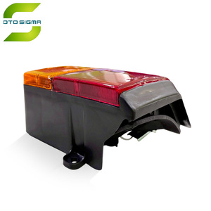 Nouveau feu arrière auto OE 81560-95707(L) / 81550-95707(R) pour TOYOTA LITEACE 1980-1990 - Product Image 2
