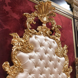 Juego de Dormitorio de Lujo Europeo en Madera de Caoba Maciza Dorada, Tamaño King, con Mesitas de Noche y Tocador, para Uso en Villas y Hoteles, Personalizable - Product Image 3