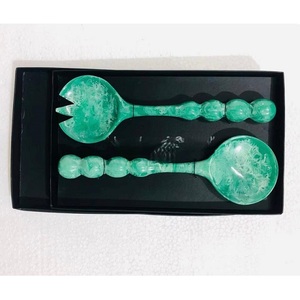 Nouvel Arrivage Ensemble de Couverts à Salade en Résine Flow avec Manche Perlé et Motif Tourbillon Blanc, comprenant Cuillère et Fourchette, Ustensiles de Cuisine et d'Accueil - Product Image 1