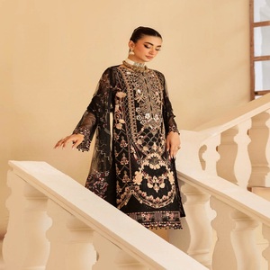 Vestido de novia de Organza bordado de 3 piezas para mujer, volumen pesado de Ramsha, ropa india y pakistaní de venta completa de ropa de 2017 - Product Image 1