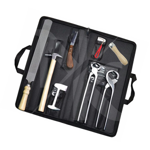Kit Profesional de Herrador para Animales Grandes, Juego de 8 Herramientas de Acero Inoxidable 304, Mordazas con Tratamiento Térmico, Empuñaduras Antideslizantes - Product Image 2