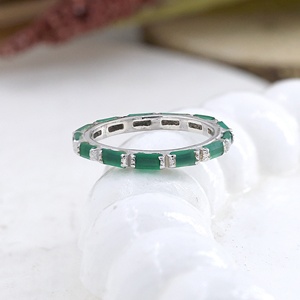 Anillo de Eternidad de Plata de Ley 925 Chapado en Oro con Ónix Verde para Mujer, Anillo Apilable con Piedras Preciosas para Aniversario de Bodas - Product Image 4