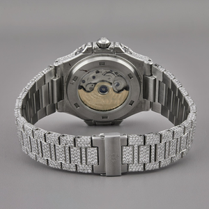 Reloj de Lujo para Hombre de Acero Inoxidable con Diamantes, Caja Redonda, Movimiento de Cuarzo Analógico, Cierre Desplegable, Esfera Azul de 42 mm - Product Image 2