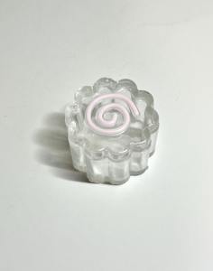 Boîte à bijoux décorative artisanale en résine florale, organiseur de rangement pour bijoux, petit conteneur cadeau personnalisé en résine - Product Image 2