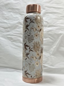 Bouteille d'eau de luxe en cuivre pur à imprimé floral 1000 ml, artisanale, pour la santé ayurvédique, anti-fuite, pour le yoga, la gym et le bien-être - Product Image 4