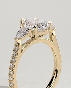Anillo de compromiso de lujo hecho a medida con diamante solitario de corte pera cultivado en laboratorio de oro puro de 14k y 18k con diamantes engastados en pavé. - Product Image 5