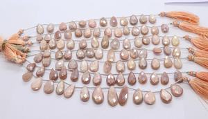 ลูกปัดมูนสโตนทรงลูกแพร์เคลือบสีพีช AAA ขนาด 9x15 ถึง 11x17 มม. ลูกปัดพลอยมูนสโตนทรงลูกแพร์เคลือบสี - Product Image 3