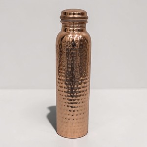 กระติกน้ำทองแดงแบบมินิมอลลิสต์จาก Indian exports international (ทองแดงบริสุทธิ์รับรองมาตรฐาน) - Product Image 1