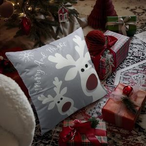 Fundas Decorativas Navideñas para Cojines, 18x18, Juego de 4, Diseño de Muñecos de Nieve, Ciervos y Árboles, Fundas de Cojín para el Hogar, Decoración Invernal - Product Image 2