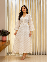 Robe longue bohème en coton blanc Advik, imprimée à la main, coupe trapèze, manches longues, col en V, taille naturelle, décontractée