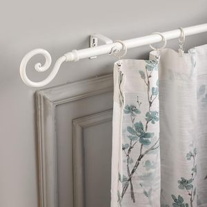 ราวม่านโค้งสีขาวพร้อมปลายม่านแบบม้วน สไตล์วินเทจเก๋ไก๋ ใช้ในห้องน้ำ - Product Image 1