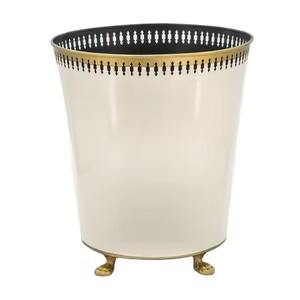 Poubelle en métal design contemporain, conçue pour un rangement élégant dans le salon, la chambre ou la cuisine - Product Image 5