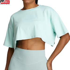 Camiseta Corta de Diseño para Mujer, Estilo Urbano, Holgada y Elegante, Proveedor Mayorista de Ropa - Product Image 1