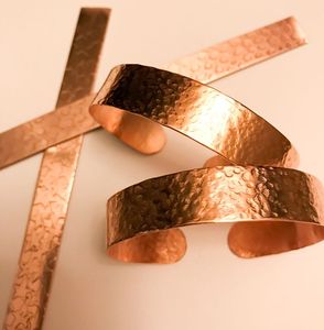 Ensemble de bracelets en cuivre, style bohème, bijoux en métal faits à la main, motifs décoratifs, manchettes pour bras - Product Image 2