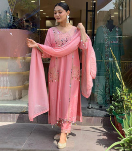 Kurta Conjunto Para Mujer étnico Diseñador Indio Ropa De Fiesta Kurti Top Túnica Con Palazzos O Pantalones, Rosado Magenta