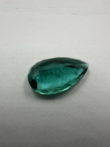 Émeraude naturelle zambienne taille poire 3,80 carats, pierre précieuse verte, taille de bague, pour la fabrication de bijoux - Product Image 3