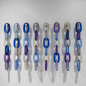 Sculpture d'art en maillons de chaîne en résine colorée, moulage artisanal, dégradé bleu, décoration personnalisée pour la maison, ornement mural tendance - Product Image 4