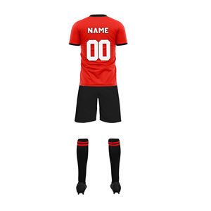 Maillot de football personnalisé en sublimation intégrale, rouge et noir, ensemble de maillot de football respirant, maillot de football sublimé - Product Image 2