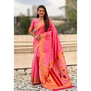 Sari en soie Paithani tissé Zari rose pâle, vêtements indiens et pakistanais, avec motif Mahalaxmi par Elite Weaves, 650g - Product Image 6