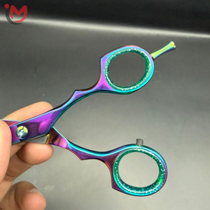 Ciseaux de coiffure professionnels en acier inoxydable à haute teneur en carbone, lame tranchante, pour droitiers, manche court, non pliables, couleur arc-en-ciel - Product Image 4