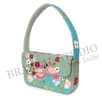 Nouveauté BRAZEAL STUDIO Pochette à bandoulière en velours brodée à la main pour femme, motif géométrique perlé, tendance