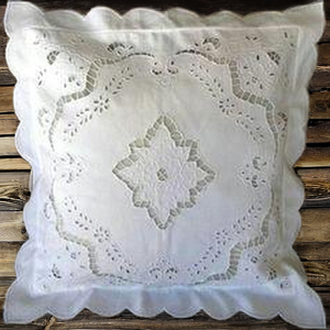 Taies d'oreiller brodées à la main de style européen luxueux artisanat de couture et de couture accepte les commandes en gros nouveau - Product Image 6