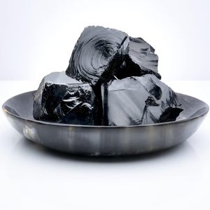 ALIZA AGATE EXPORTS Pierre brute d'obsidienne noire naturelle, spécimen de cristal brut pour collection de cristaux, décoration intérieure, décoration de mariage - Product Image 4