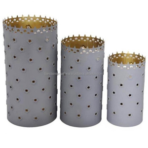 Juego de portavelas votivo de hierro redondo de 3 piezas con revestimiento de polvo blanco y dorado interior terminado para decoración del hogar - Product Image 5