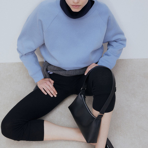 เสื้อสเวตเชิ้ตผ้าฟลีซย้อมสีน้ำเงินทรงหลวมสำหรับผู้หญิง แขนยาว ผ้าฝ้าย ขายส่ง มีสต็อก - Product Image 3