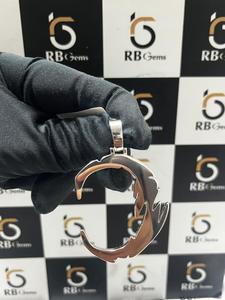 จี้เพชรตัวอักษร C แบบปรับแต่งได้ RB Gems Hiphop ประดับเพชรทรงกลมเจียระไนแบบ Micro Pave เงินแท้ S925 สไตล์หรูหราสำหรับทุกเพศ - Product Image 2